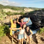 open atau private tour